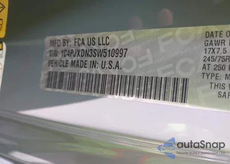 2025 Jeep Wrangler 4-Door Summit 4X4 z USA, uszkodzony, nr VIN 1C4PJXDN3SW510997